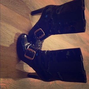 Dolce & Gabbana patent boots (9 1/2)